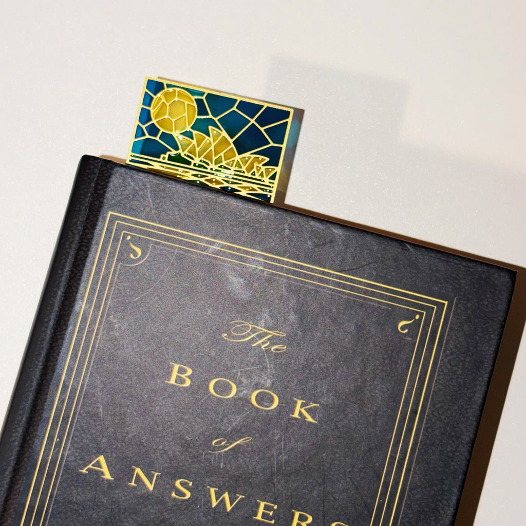 SYD Opera House (GOLD/SILVER) Metal Magnet & Bookmark – Stained Glass Moonlight Souvenir | Gold or Silver Frame