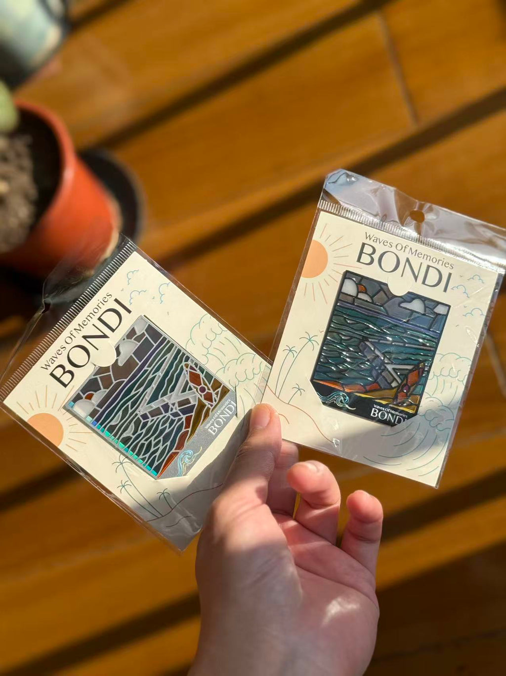 Bondi Beach (Black/Silver) Metal Magnet & Bookmark – Stained Glass Moonlight Souvenir | Black or Silver Frame