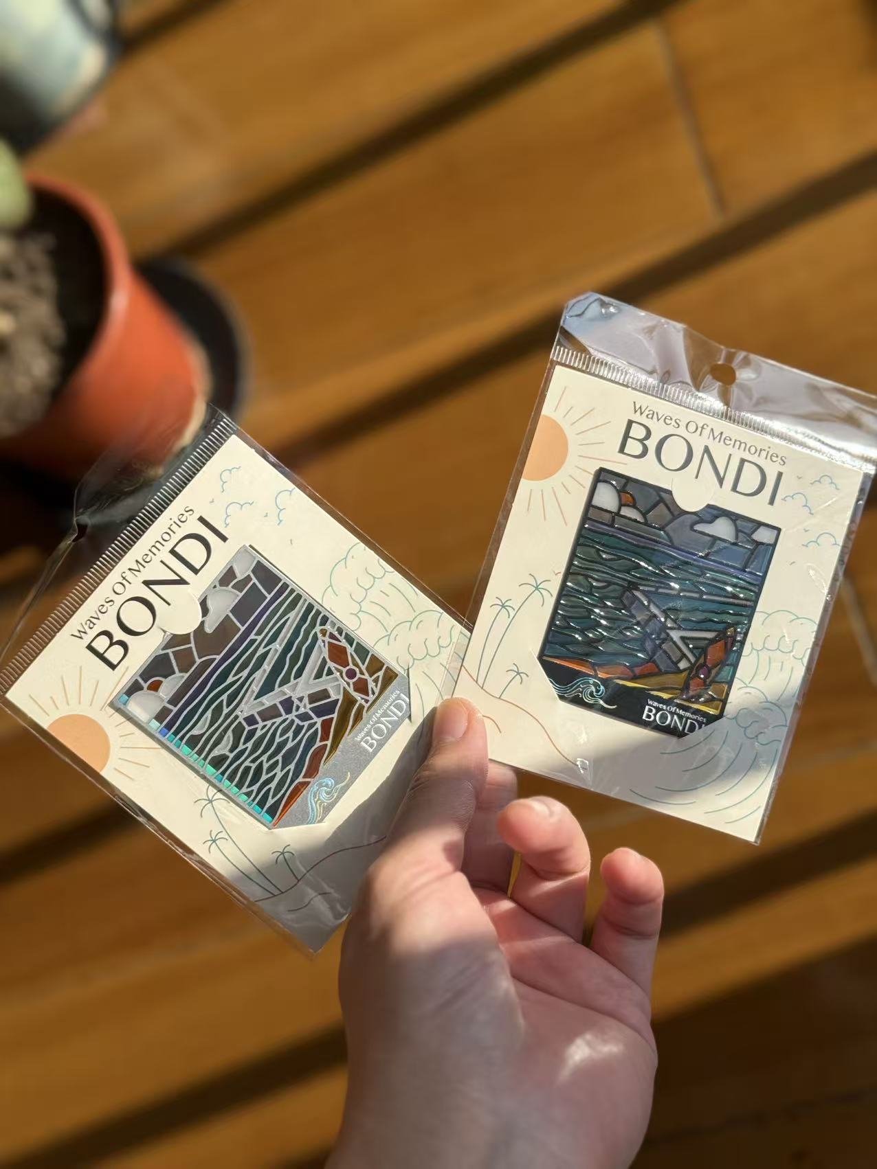 Sydney Bondi Beach Metal Magnet & Bookmark – Stained Glass Moonlight Souvenir | Black or Silver Frame