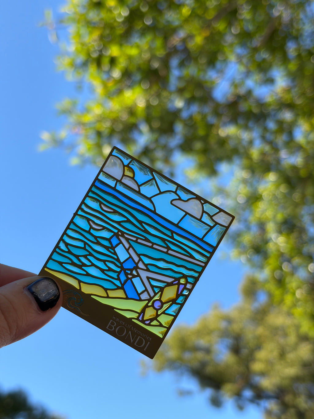 Bondi Beach (Black/Silver) Metal Magnet & Bookmark – Stained Glass Moonlight Souvenir | Black or Silver Frame